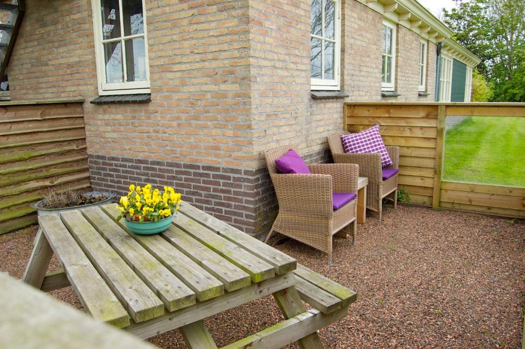 B&B En Vakantiehuisje Ursula 보쿰 객실 사진